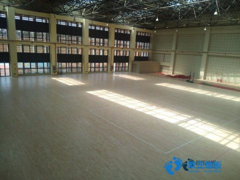 福州為什么室內(nèi)籃球場多用運(yùn)動木地板