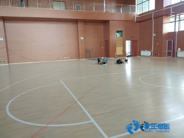 學(xué)?；@球場(chǎng)館木地板灰分含量
