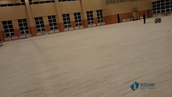 較好的籃球運動木地板怎么保養