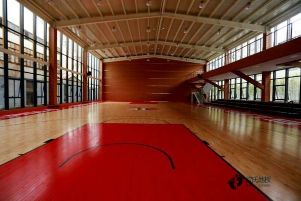 校園運動場館木地板施工1